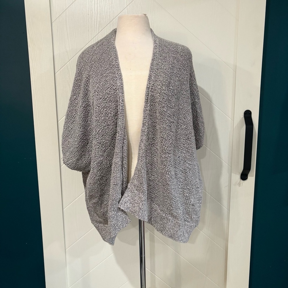 Aritiza / community salt & pepper knit dolman kimono oversized shrug / lagenlook